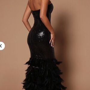 Chic Black Strapless Sequin Dress